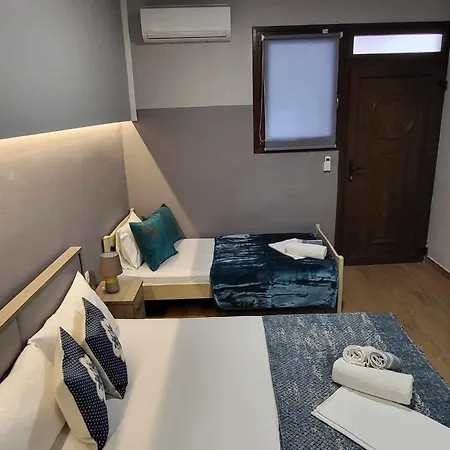 Apartment Studio Dimitri 2 *